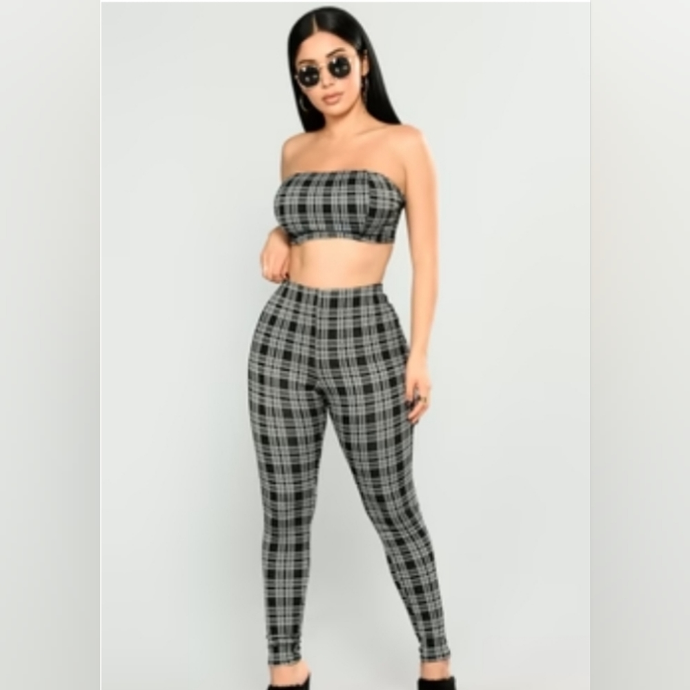 New Fashion Nova tube top and legging set 2x